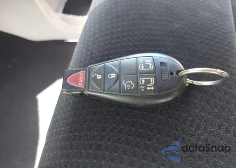 2012 Dodge Grand Caravan Sxt from USA, damaged, VIN 2C4RDGCG9CR357748